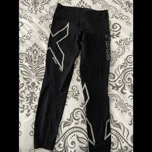 Women’s thermal compression leggings